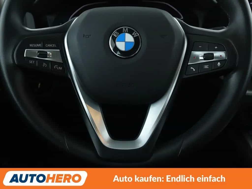 BMW 318 d Aut.*NAVI*LED*CAM*SHZ*TEMPO*ALU* 11/2021-photo-18