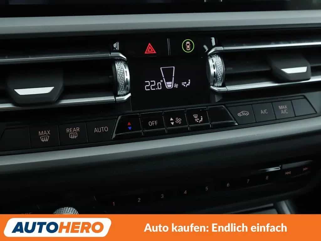 BMW 318 d Aut.*NAVI*LED*CAM*SHZ*TEMPO*ALU* 11/2021-photo-22