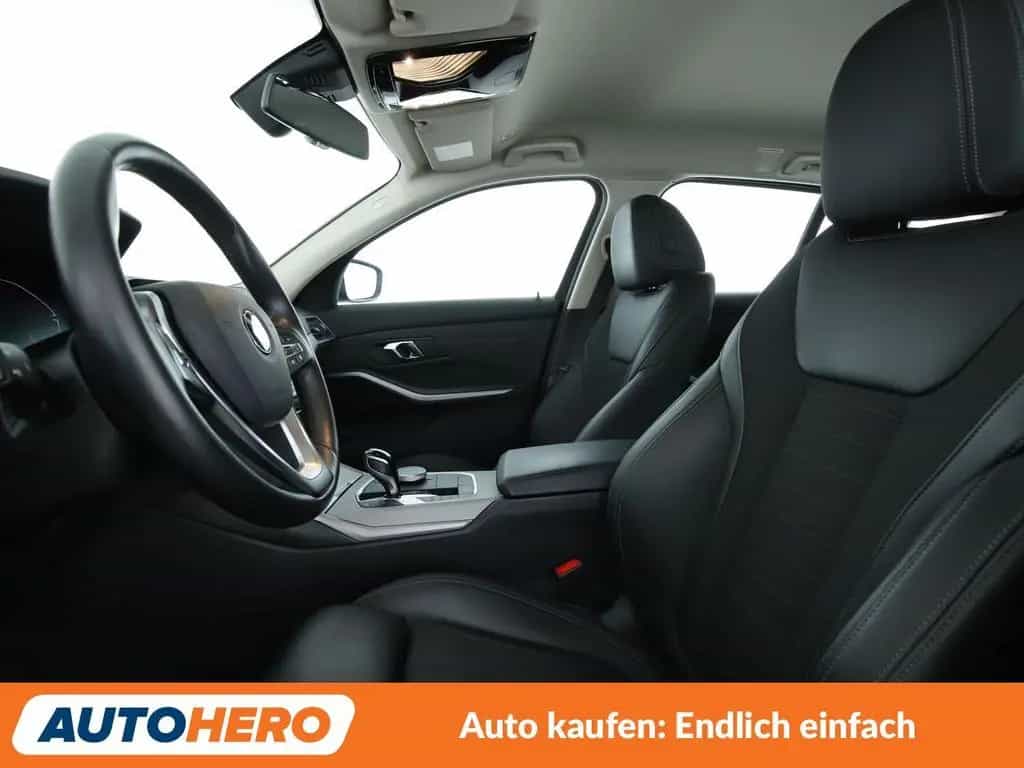 BMW 318 d Aut.*NAVI*LED*CAM*SHZ*TEMPO*ALU* 11/2021-photo-9
