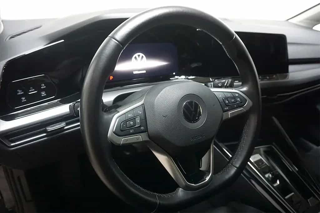 Volkswagen Golf 8 2.0TDI DSG Style Virtual AHK ACC LED 12/2022-photo-8
