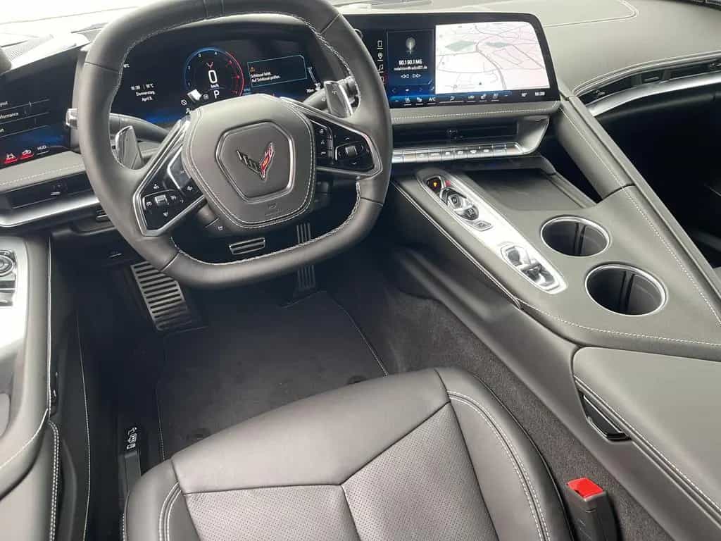 Corvette C8 Stingray Coupe 6,2 V8 2LT MY26 05/2026-photo-7
