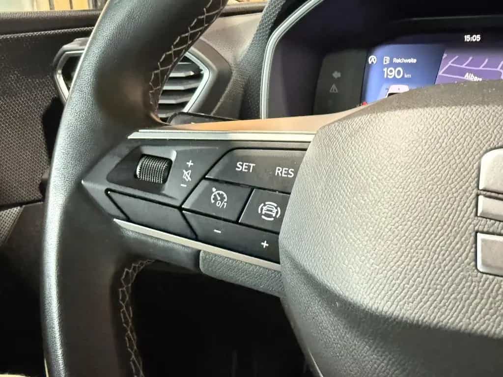 Seat Leon TSI Limo Style *Navi*LED*Virtual*Tempo*PDC* 08/2021-photo-21