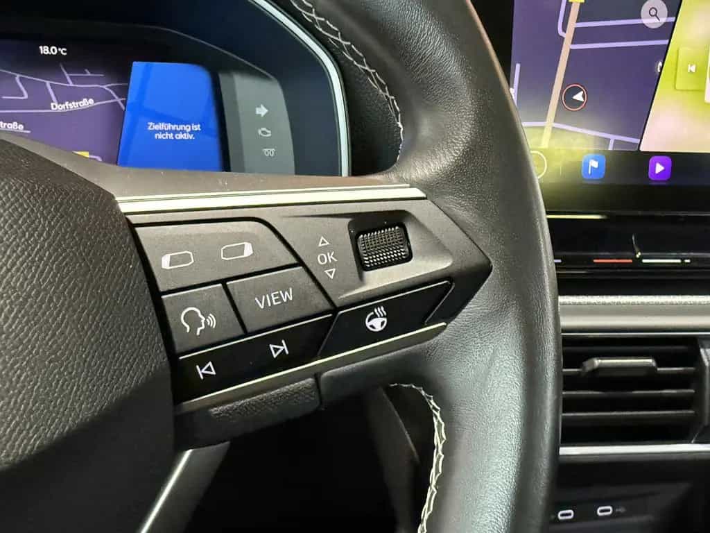 Seat Leon TSI Limo Style *Navi*LED*Virtual*Tempo*PDC* 08/2021-photo-22