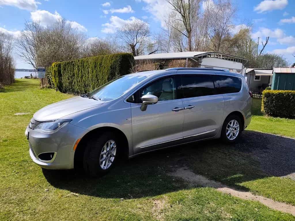 Chrysler Pacifica 03/2020-photo-0