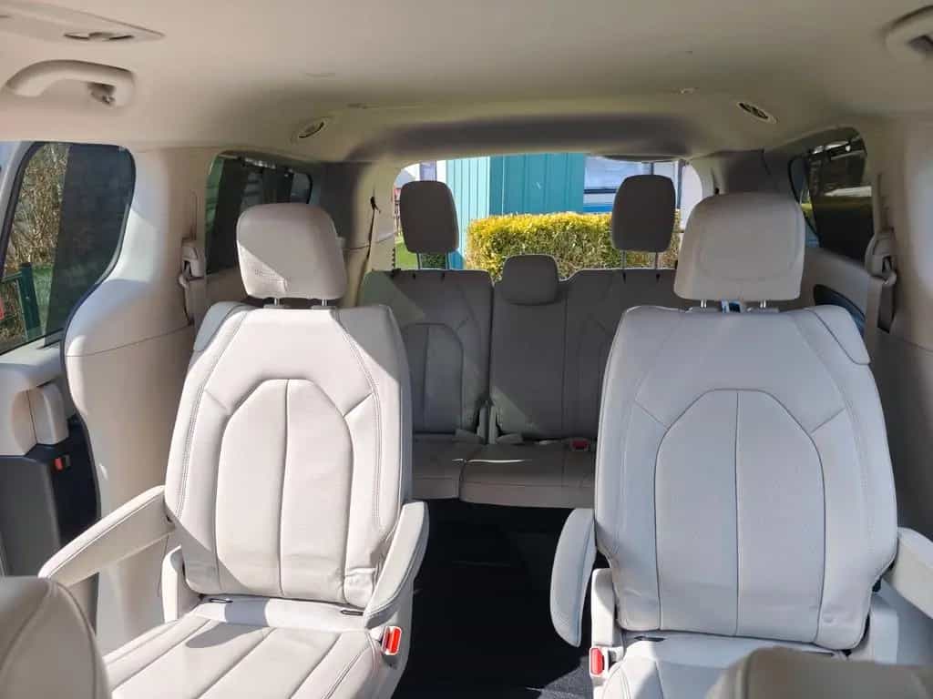 Chrysler Pacifica 03/2020-photo-11