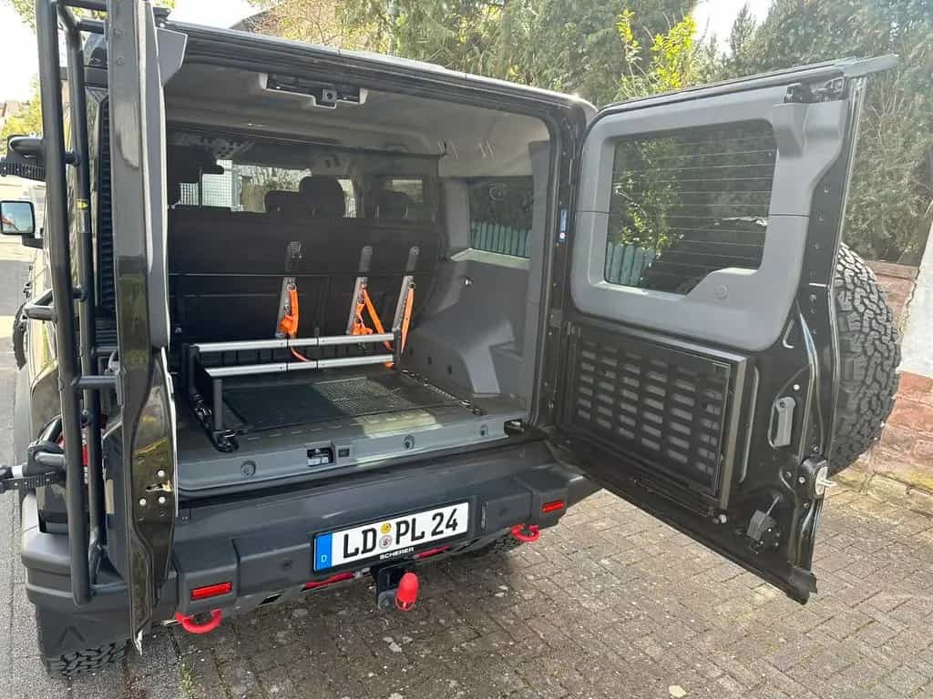 INEOS Grenadier 3.0L Twin-Turbo-Diesel Fieldmaster... 02/2024-photo-8