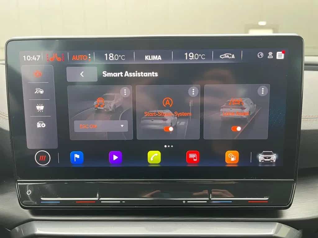 Cupra Formentor VZ 2.0 TSI DSG 360 Kamera Winterpaket 01/2023-photo-25