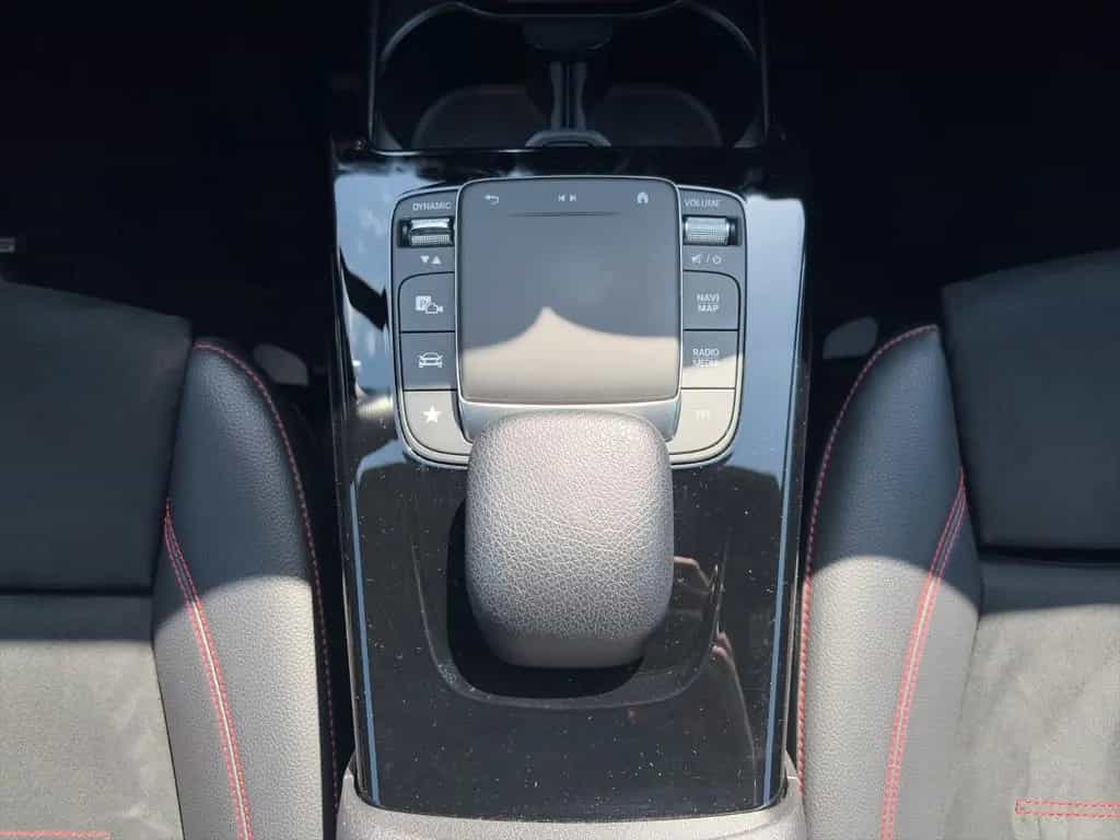 Mercedes-Benz CLA-Class 250 AMG *2.HAND*MB-SCHECKHEFT*WIDESCREEN* 02/2021-photo-13