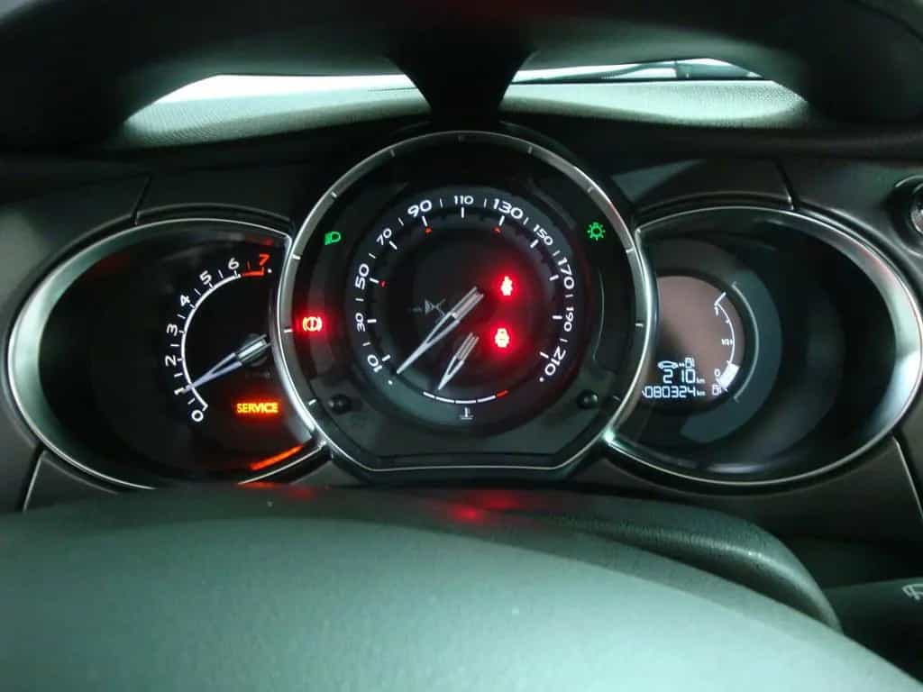 DS Automobiles DS3 Sport Chic Cabrio NAVI SHZ PDC 04/2016-photo-11