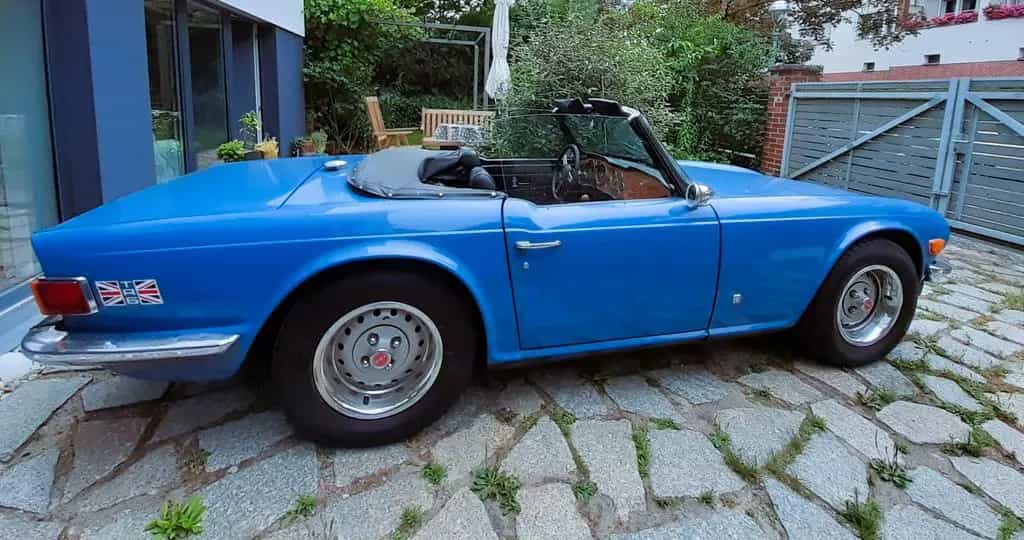 Triumph TR6 in seltener Original-TR6-Farbe french blue 07/1975-photo-4