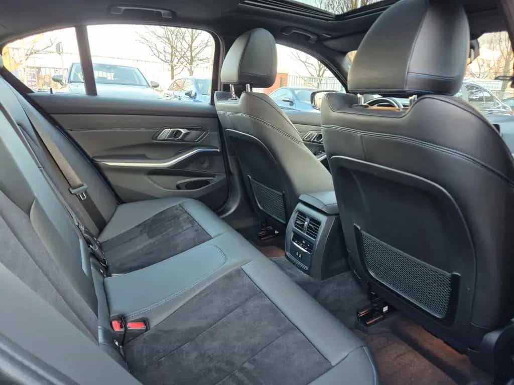 BMW 3 Series 330 i M.Sport,Led,Pano,Cam,Memory,Profi,Assistan 12/2022-photo-10