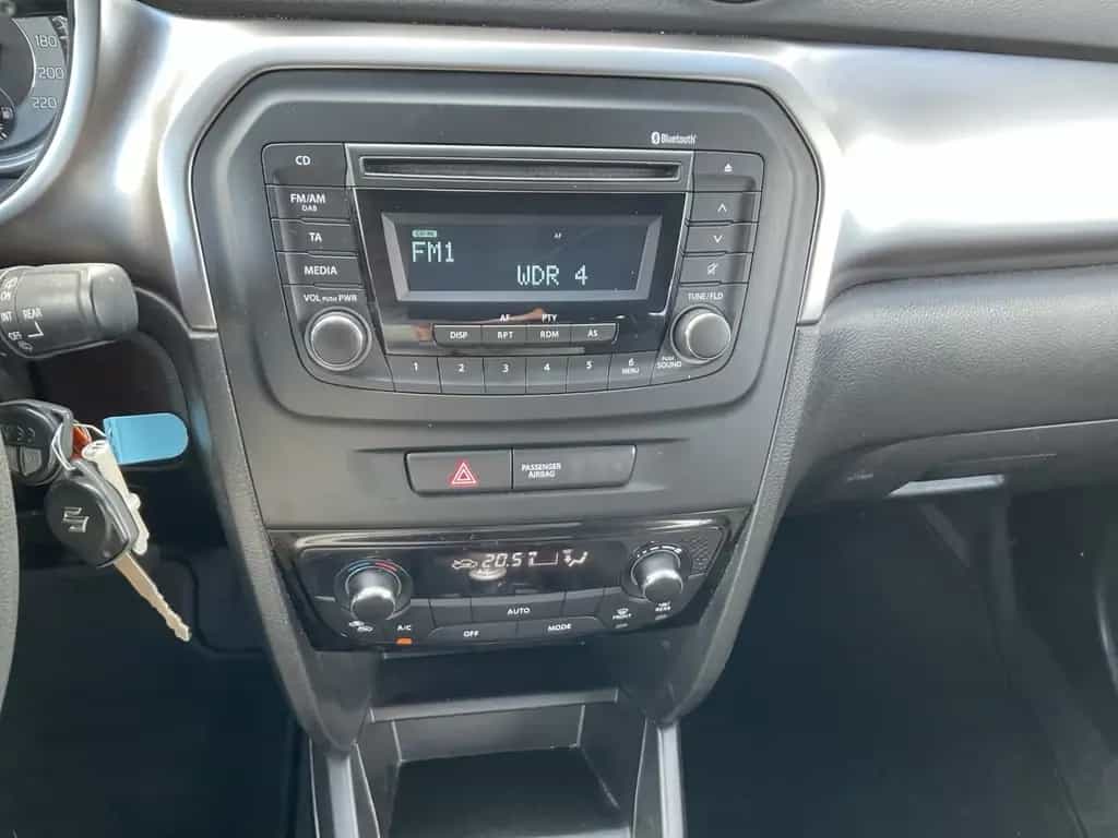 Suzuki Vitara 1.4 DITC Club 4x2 ACC+LED+DAB+BLUETOOTH 10/2021-photo-11