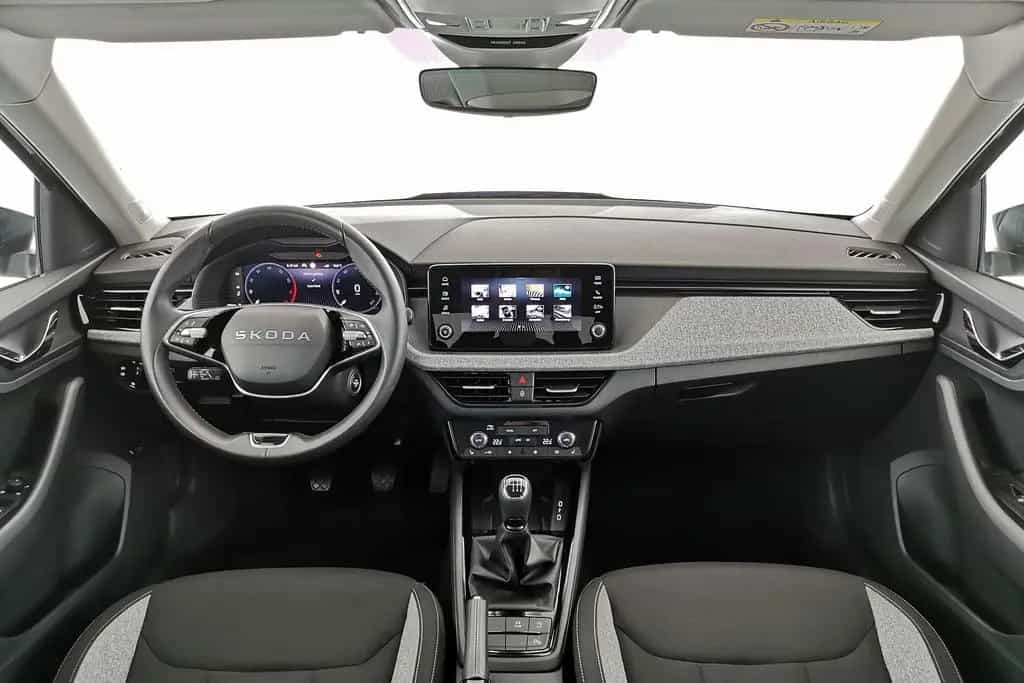 Skoda Kamiq 1.0 TSI Selection Style|LED|SHZG|ACC|RFK 06/2025-photo-8