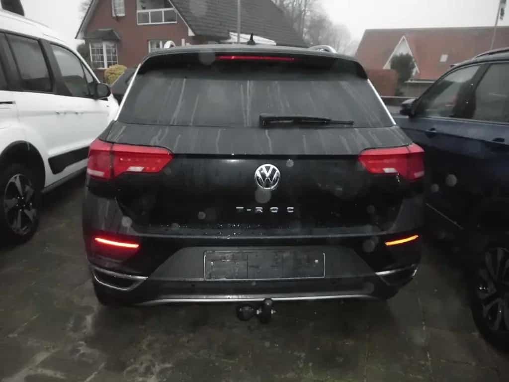 Volkswagen T-Roc United Automatik AHK SHZ Navi EPH ACC 09/2020-photo-4