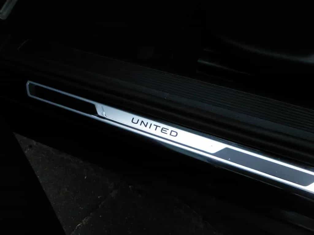 Volkswagen T-Roc United Automatik AHK SHZ Navi EPH ACC 09/2020-photo-6