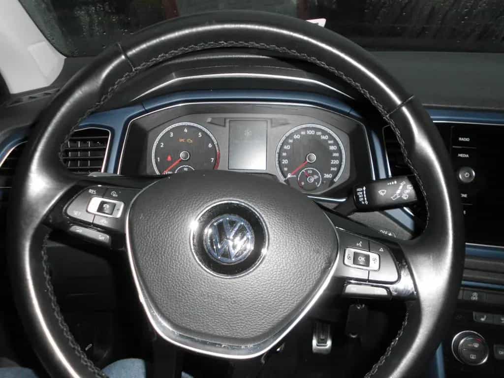Volkswagen T-Roc United Automatik AHK SHZ Navi EPH ACC 09/2020-photo-8