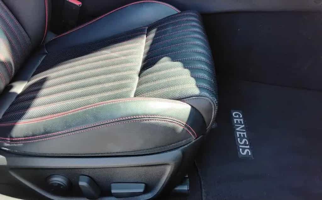 Genesis G70 Sport Plus HUD LEDER SD TECHNIK 07/2022-photo-26