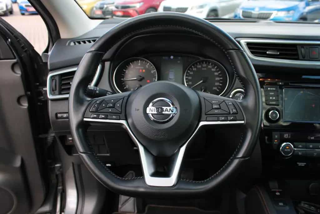 Nissan Qashqai 1.3 *LED*PANO*NAVI*SHZ* 10/2019-photo-10