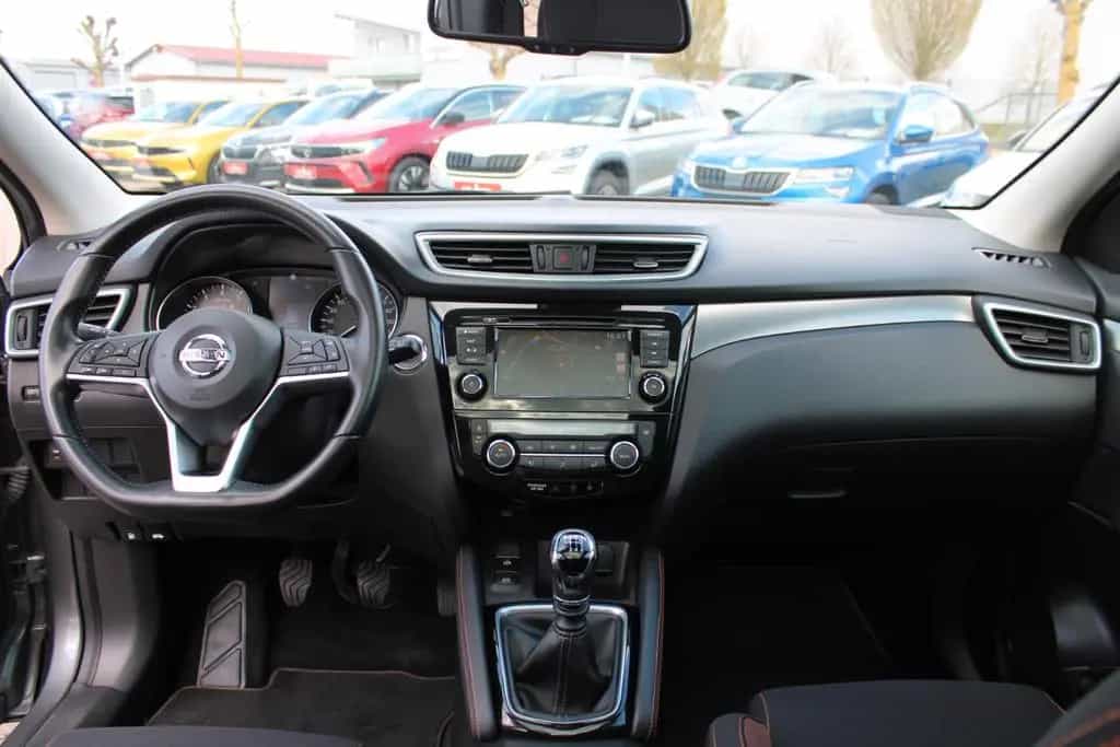 Nissan Qashqai 1.3 *LED*PANO*NAVI*SHZ* 10/2019-photo-17