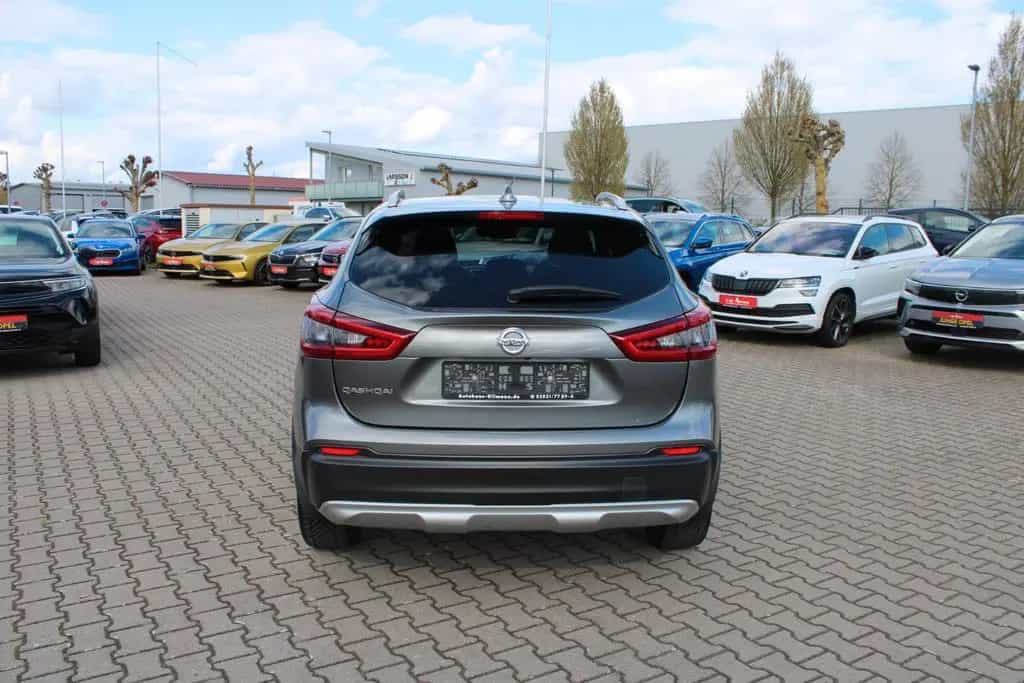 Nissan Qashqai 1.3 *LED*PANO*NAVI*SHZ* 10/2019-photo-3
