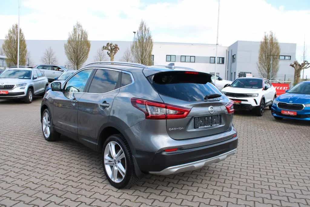 Nissan Qashqai 1.3 *LED*PANO*NAVI*SHZ* 10/2019-photo-5