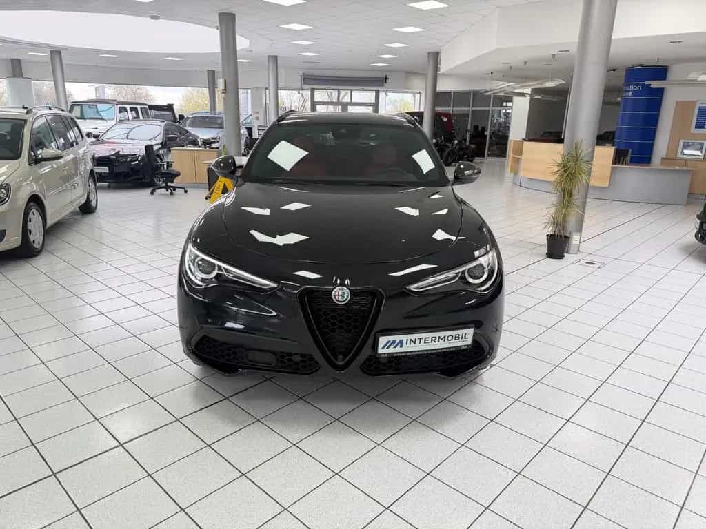 Alfa Romeo Stelvio Veloce Q4*Fahrwerk Aktiv*Performance* 02/2022-photo-1