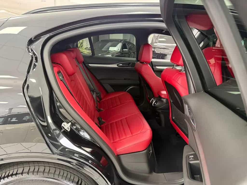 Alfa Romeo Stelvio Veloce Q4*Fahrwerk Aktiv*Performance* 02/2022-photo-20