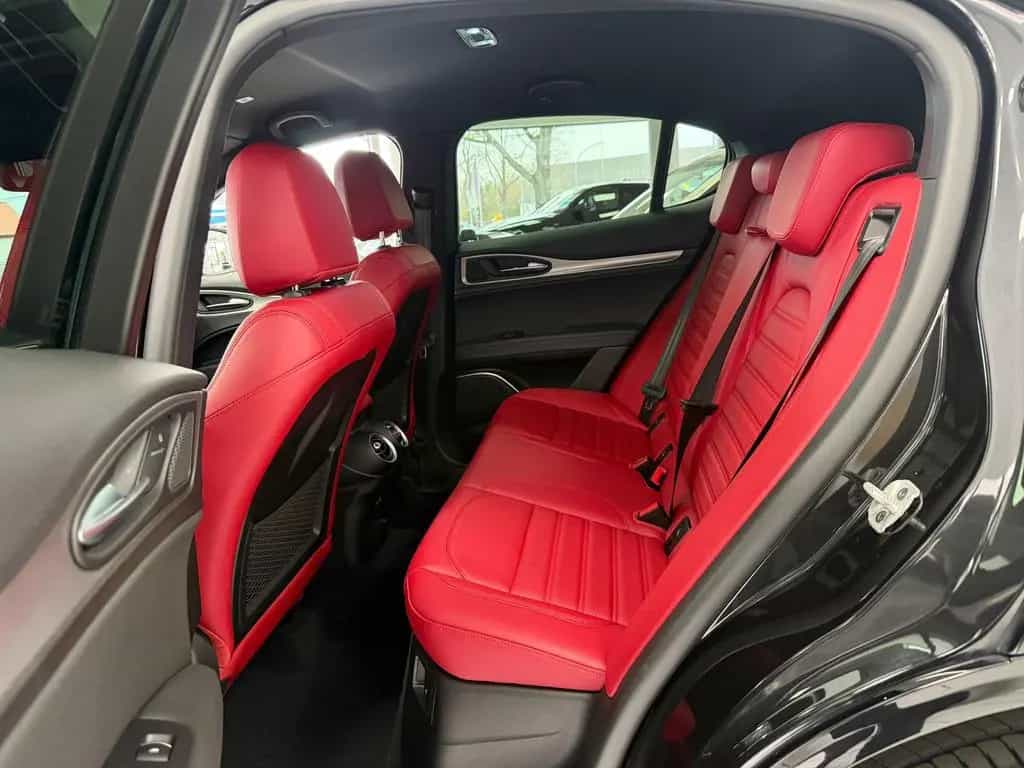 Alfa Romeo Stelvio Veloce Q4*Fahrwerk Aktiv*Performance* 02/2022-photo-21