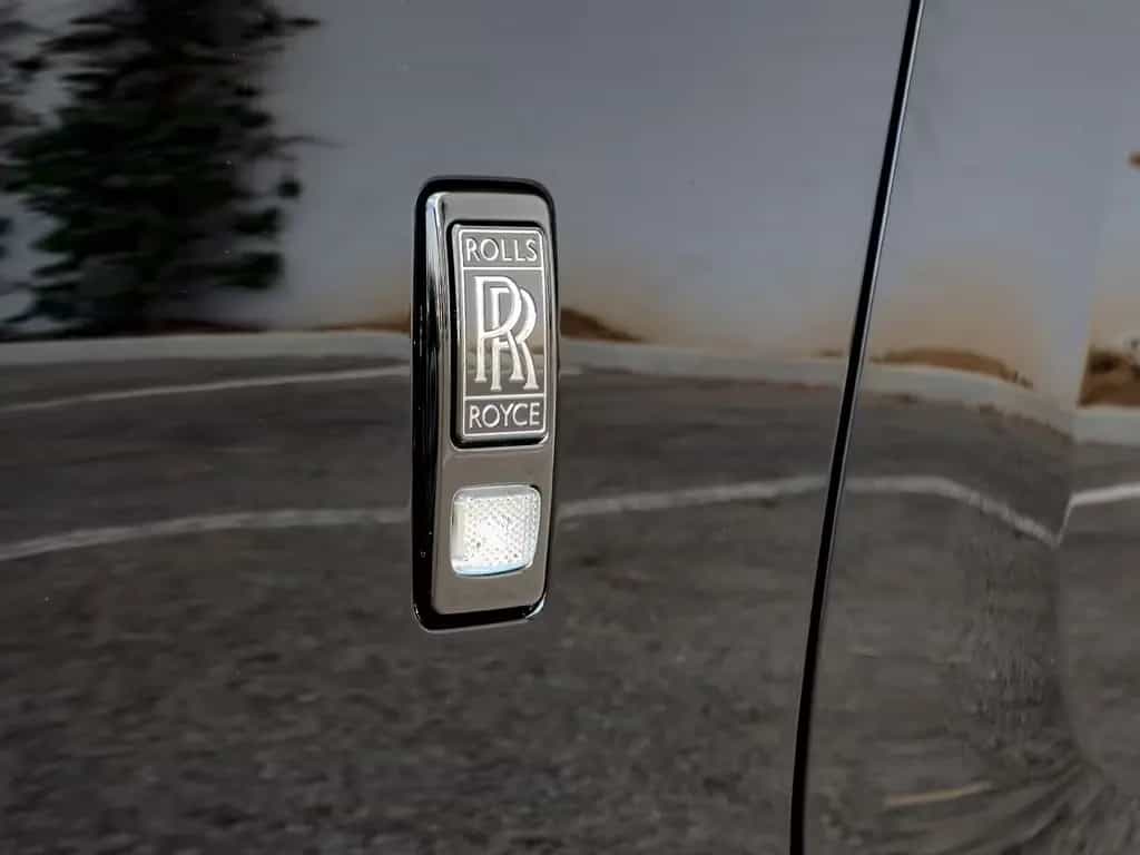 Rolls-Royce Wraith Black Badge Wraith 08/2018-photo-12
