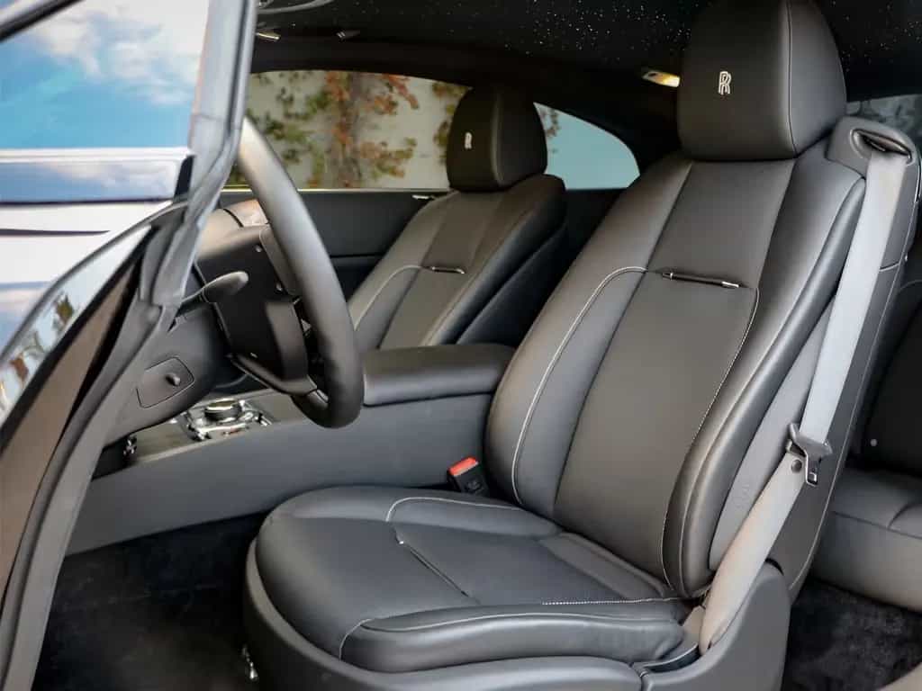 Rolls-Royce Wraith Black Badge Wraith 08/2018-photo-16