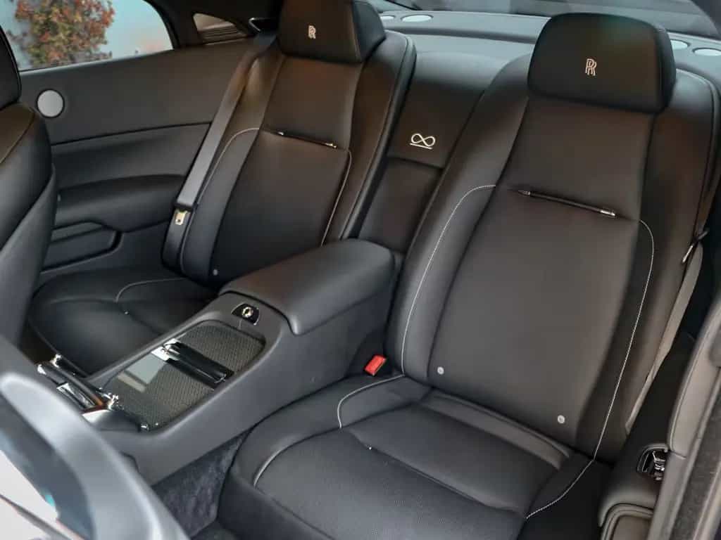 Rolls-Royce Wraith Black Badge Wraith 08/2018-photo-17