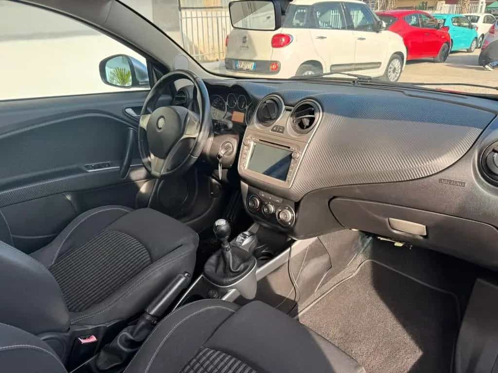 Alfa Romeo MiTo 1.6 JTDm-2 S&S Distinctive Sport 12/2011-photo-5