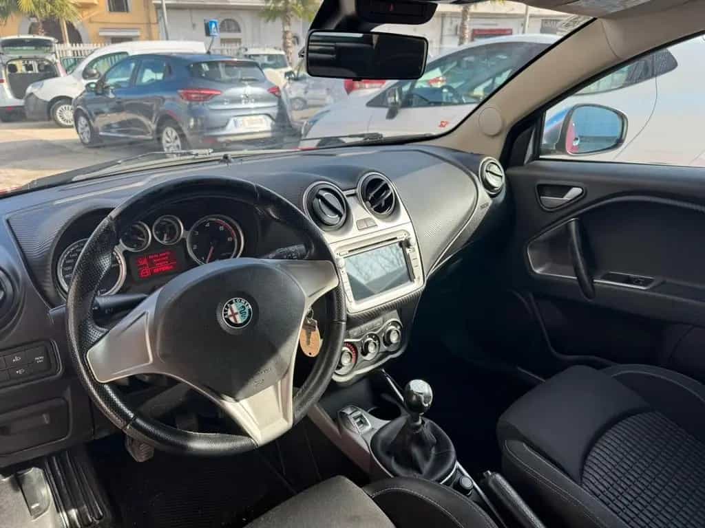 Alfa Romeo MiTo 1.6 JTDm-2 S&S Distinctive Sport 12/2011-photo-8