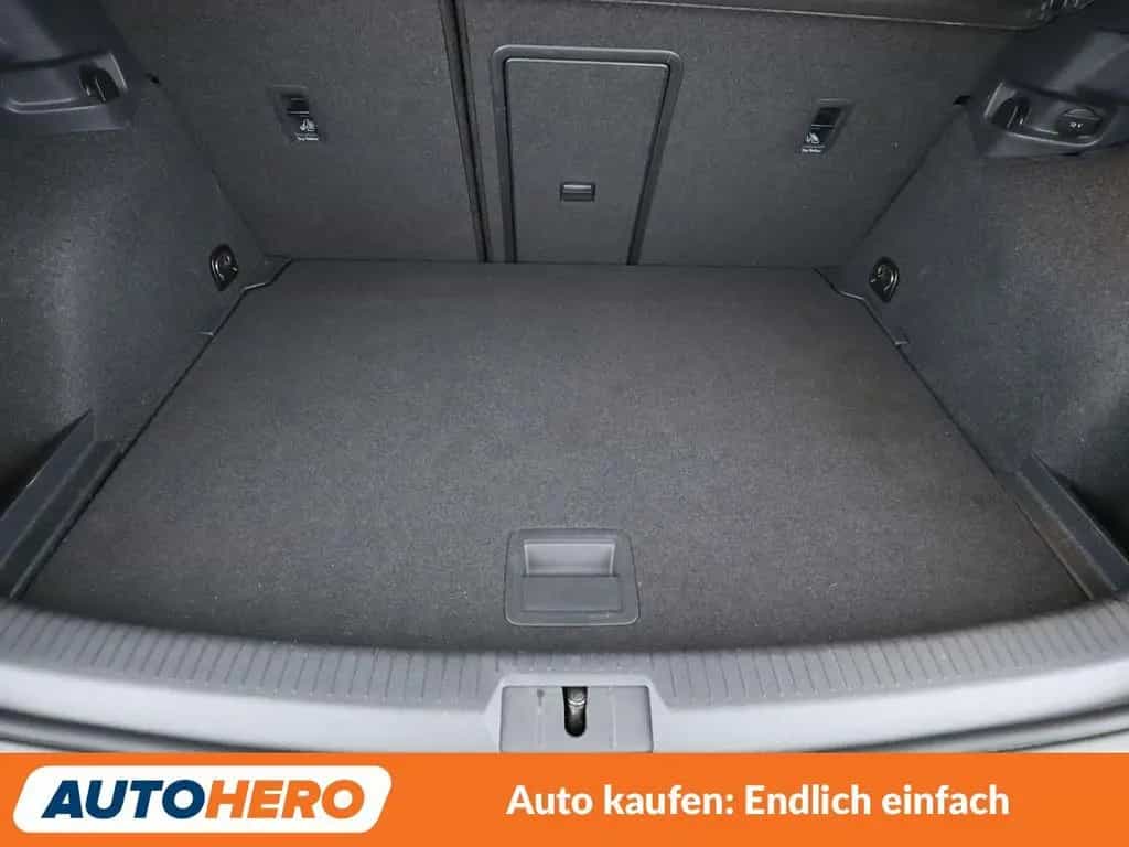 Volkswagen Golf VII 1.4 TSI Comfortline BlueMotion*NAVI*CAM 05/2017-photo-17