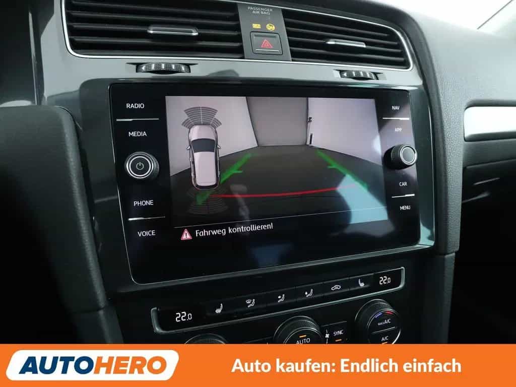 Volkswagen Golf VII 1.4 TSI Comfortline BlueMotion*NAVI*CAM 05/2017-photo-21