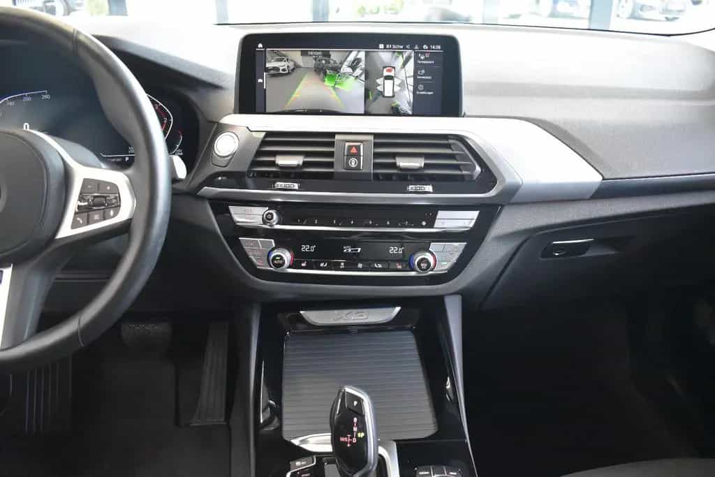 BMW X3 xDrive 20d Aut. Advantage LED~LiveC~HUD~RFKam 05/2021-photo-12