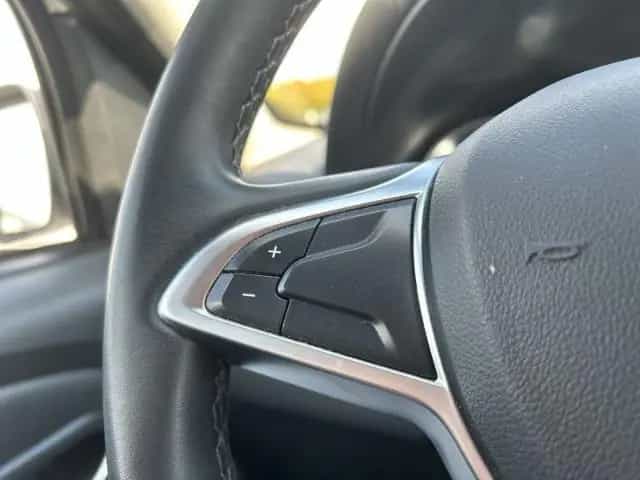 Dacia Duster Black Shadow 1.2 Sitzheizung - Rückfahrka 12/2017-photo-23