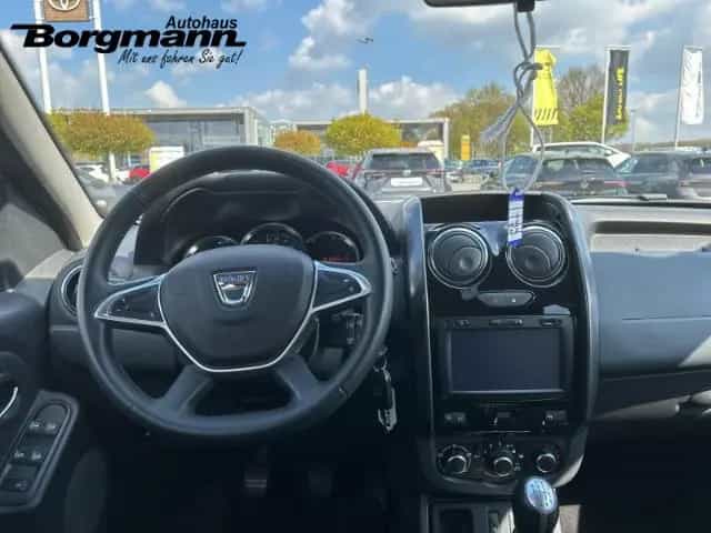 Dacia Duster Black Shadow 1.2 Sitzheizung - Rückfahrka 12/2017-photo-8