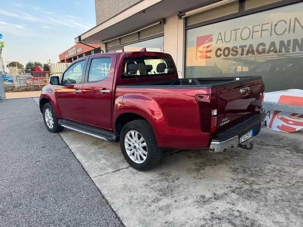 Isuzu D-Max III 2017 1.9 td crew Quasar 4x4 auto 12/2020-photo-3