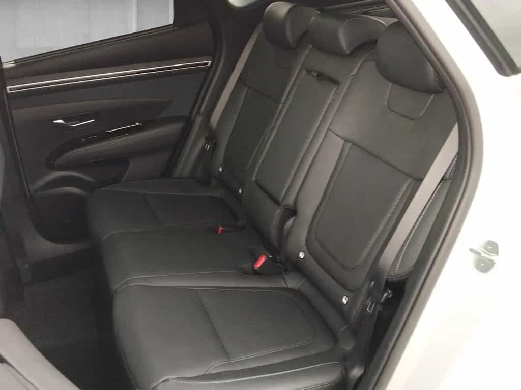 Hyundai TUCSON 1.6 Prime DCT 4xSHZ*ACC*AUT*Bel.Sitz*LM 07/2021-photo-8