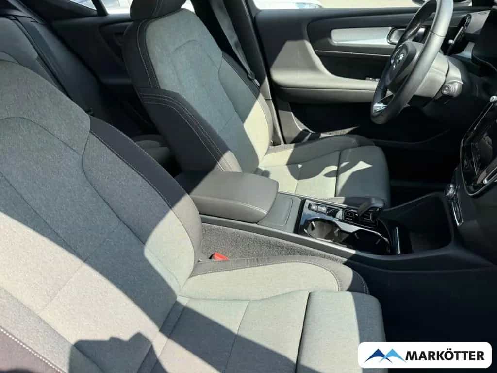 Volvo XC40 Plus Dark SHZ/LHZ/CAM/H&K/DAB/PDC/LED 04/2023-photo-12