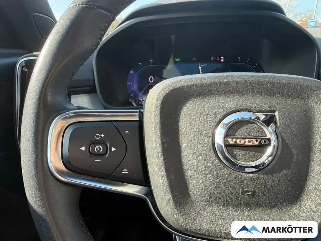 Volvo XC40 Plus Dark SHZ/LHZ/CAM/H&K/DAB/PDC/LED 04/2023-photo-15