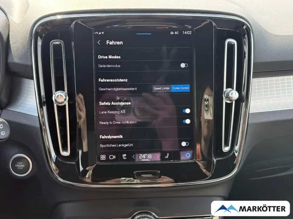 Volvo XC40 Plus Dark SHZ/LHZ/CAM/H&K/DAB/PDC/LED 04/2023-photo-24