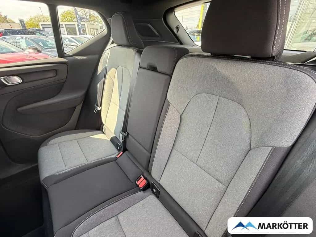 Volvo XC40 Plus Dark SHZ/LHZ/CAM/H&K/DAB/PDC/LED 04/2023-photo-28