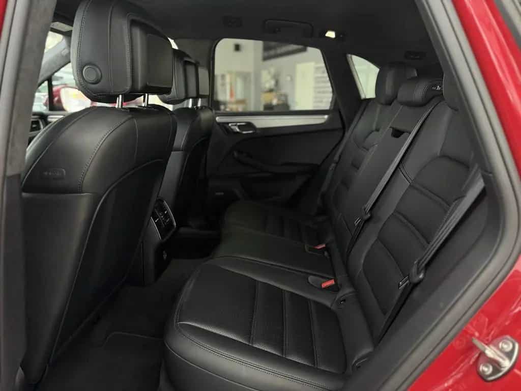 Porsche Macan Turbo. 2.Hd, Performance Paket, PDLS, Bose 04/2018-photo-16