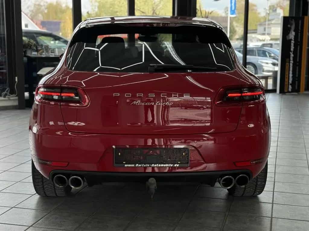 Porsche Macan Turbo. 2.Hd, Performance Paket, PDLS, Bose 04/2018-photo-1