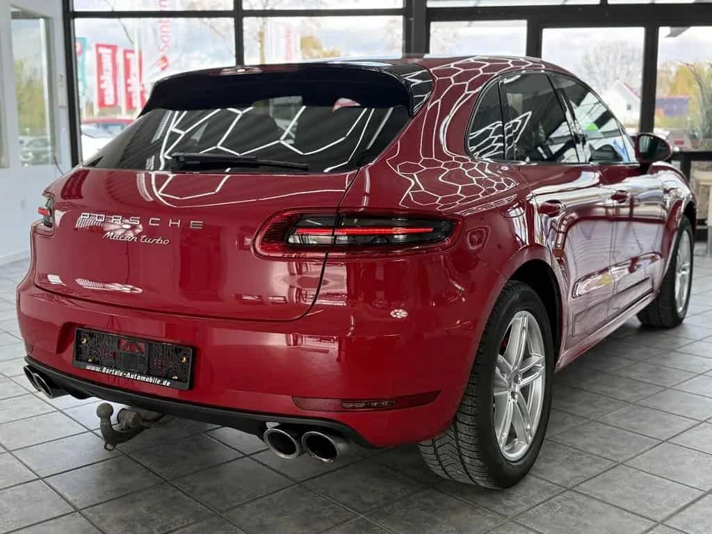 Porsche Macan Turbo. 2.Hd, Performance Paket, PDLS, Bose 04/2018-photo-4