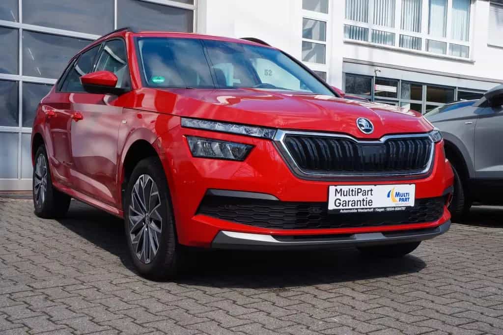 Skoda Kamiq Tour*LED*PDC V+H*SHZ*FRONTRADAR* 03/2022-photo-0
