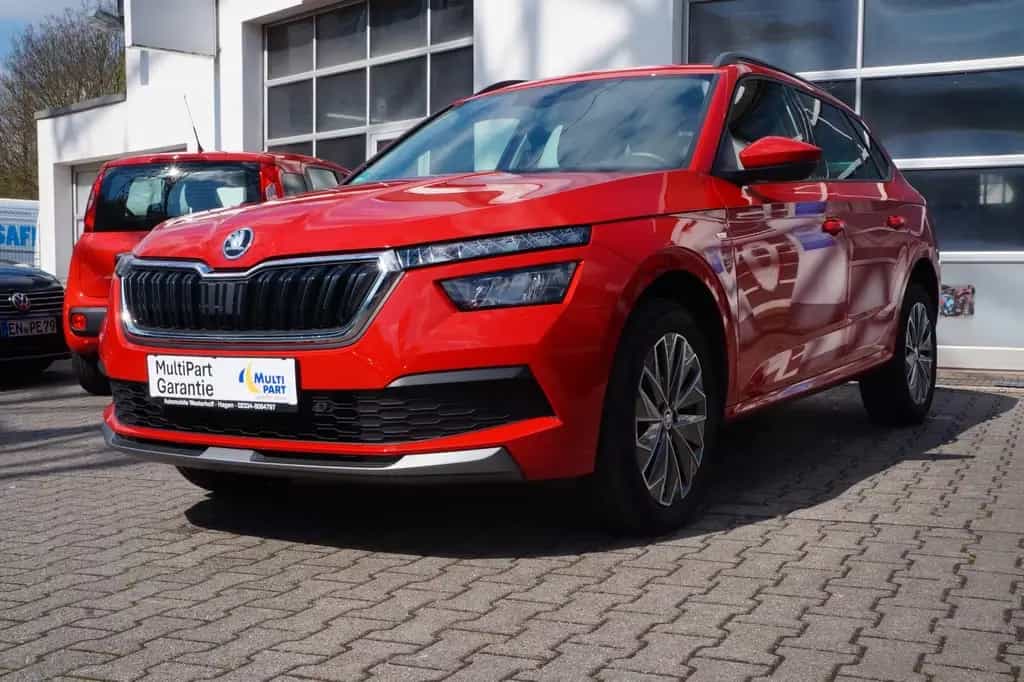 Skoda Kamiq Tour*LED*PDC V+H*SHZ*FRONTRADAR* 03/2022-photo-2