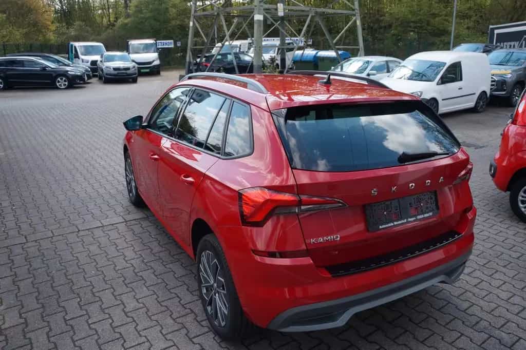 Skoda Kamiq Tour*LED*PDC V+H*SHZ*FRONTRADAR* 03/2022-photo-7